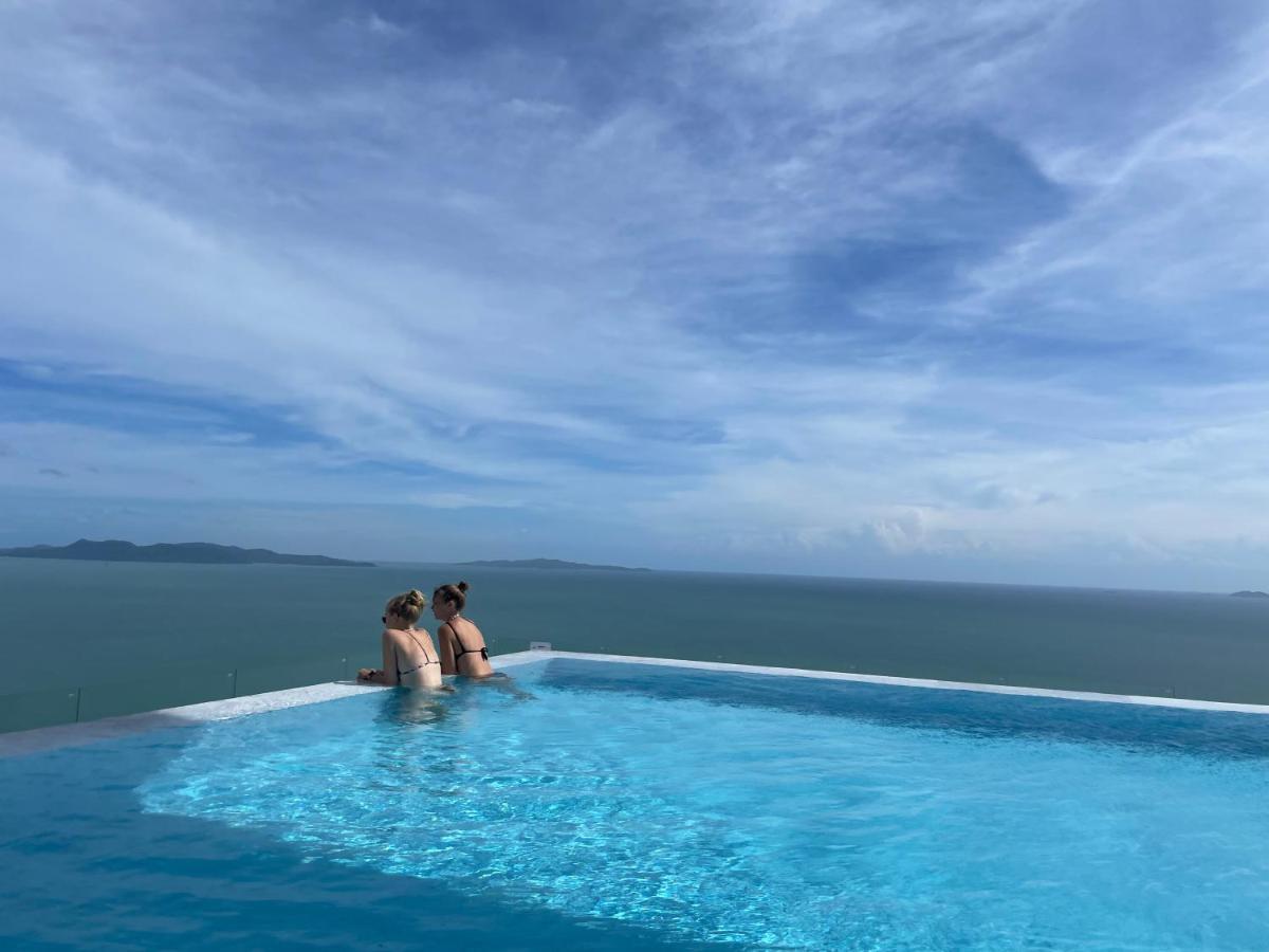 Copacabana Pattaya High Floor Apartment Jomtien Beach
