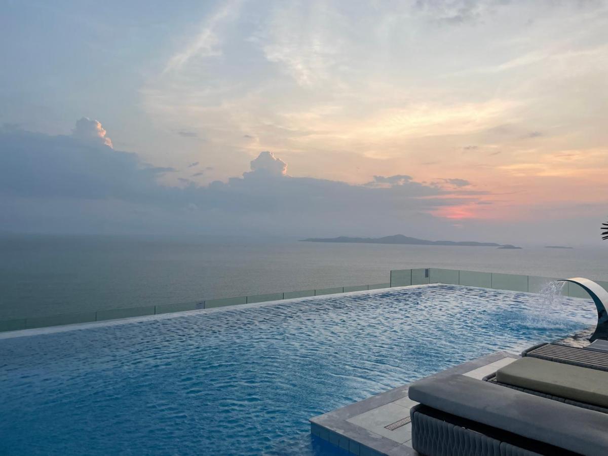 Copacabana Pattaya High Floor Jomtien Beach