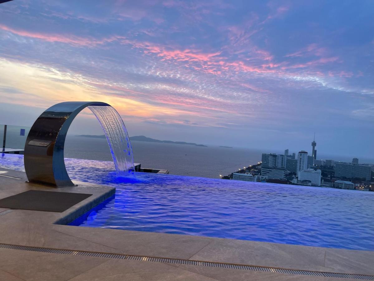 Copacabana Pattaya High Floor Apartment Jomtien Beach