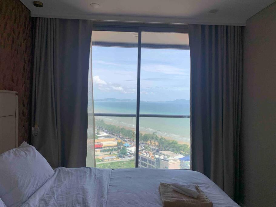 Copacabana Pattaya High Floor Jomtien Beach