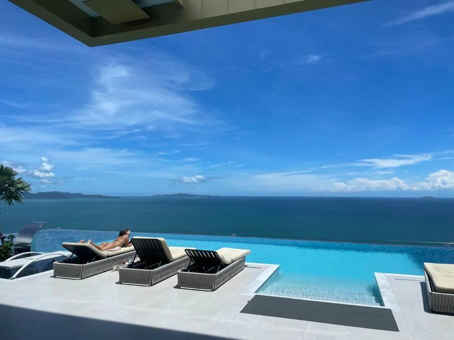 Copacabana Pattaya High Floor Jomtien Beach